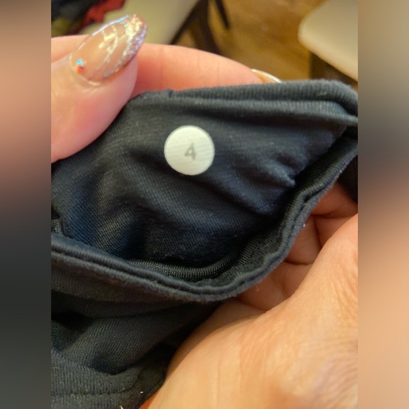 Lululemon legging - Picture 5 of 5